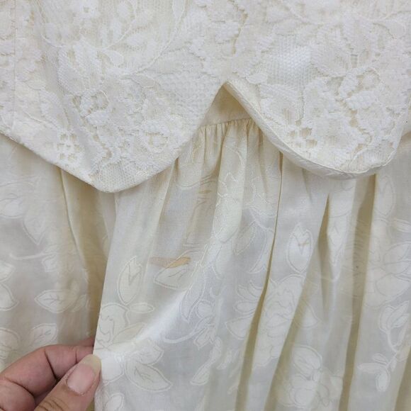 Vintage 80s Off Shoulder Full Maxi Dress M Vanilla Lace Bodice Prom Wedding - Picture 3 of 11